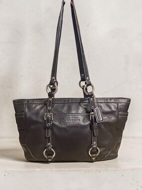 Coach Gallery East West Leather Tote Bag Black F12343